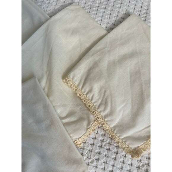 Vintage Dorothy’s Ruffled Originals Napkins Set of 4 Lace trim ivory - Picture 2 of 5